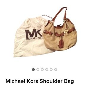 Michael Kors handbag (Braid Grommet)