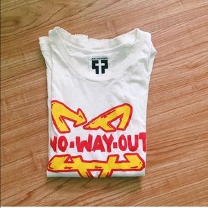 No way out distressed muscle tee