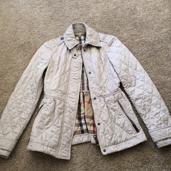 XS Burberry Brit quilted jacket! - Picture 1 of 4