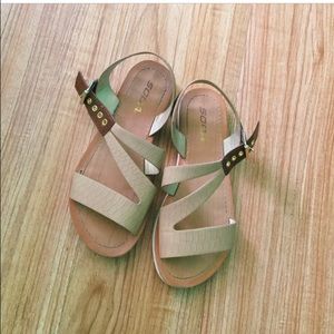 Soda brand sandals