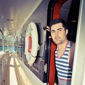 Meet your Posher, Ryan