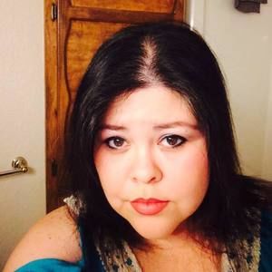 Meet your Posher, Corina