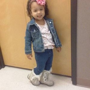 Meet your Posher, Deborah