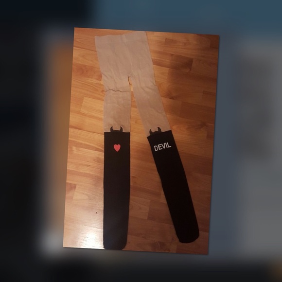 Devil hosiery pantyhose - Picture 2 of 2