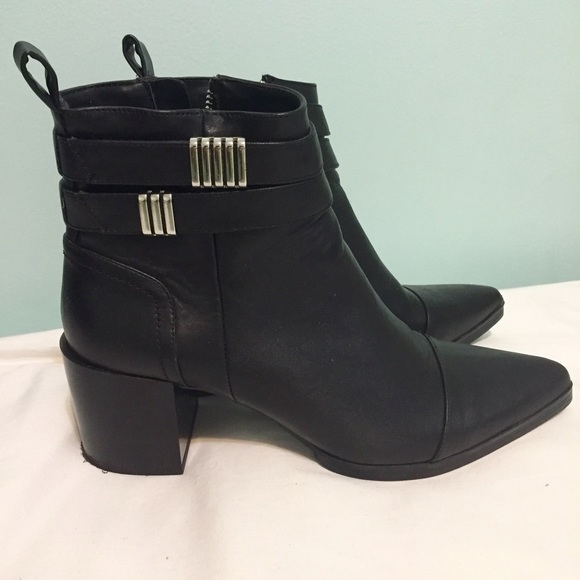 Forever 21 boots