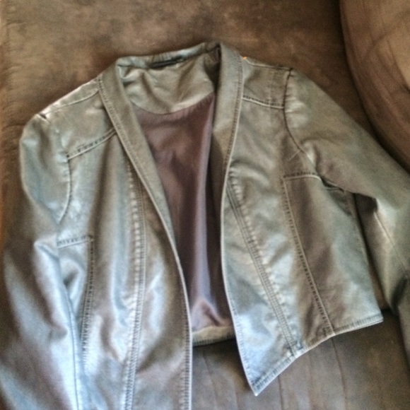 Gray leather jacket - Picture 1 of 2