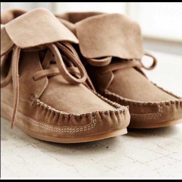 Free People Moccasins NWT SIZE 8!!