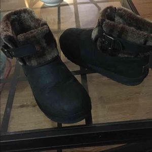 Jocelin plaid ugg boots
