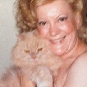 Meet your Posher, Deborah