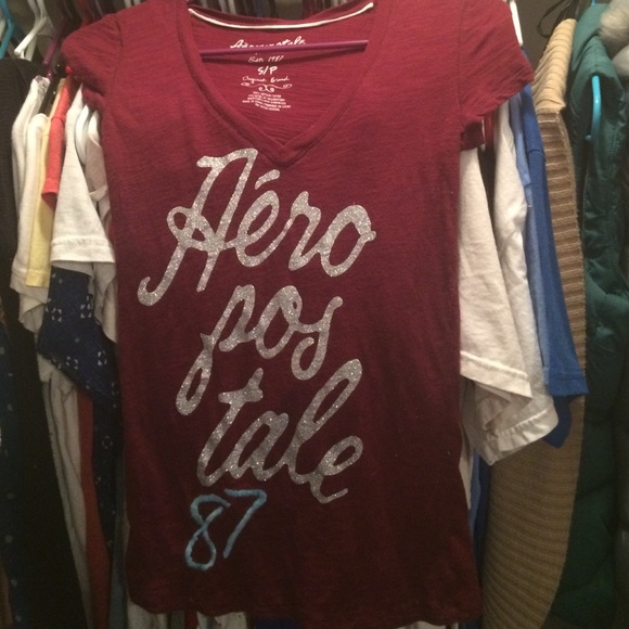 Aeropostale graphic tee