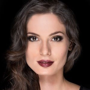 Meet your Posher, Elmira