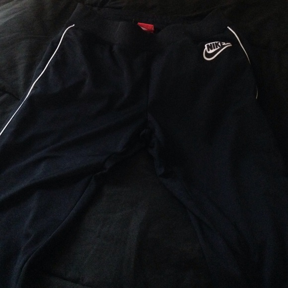 Black highly requested Nike Joggers!!!😝