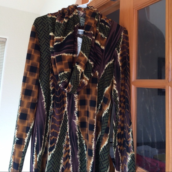 Cowl neck top - Picture 3 of 3