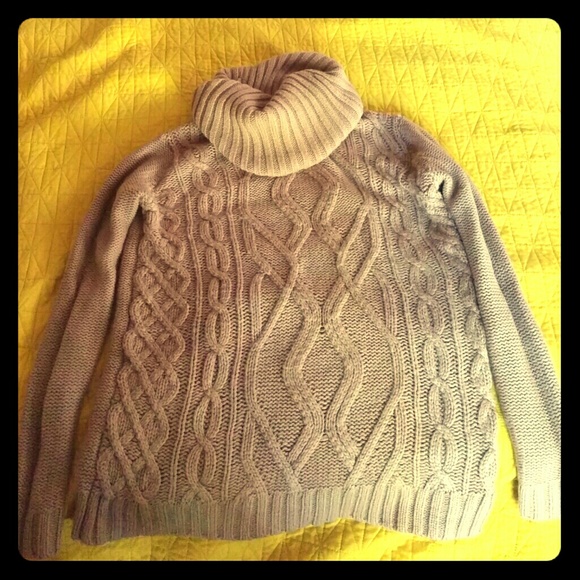 FINAL REDUCTION Camel Turtleneck