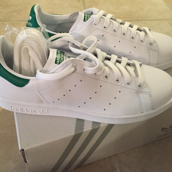 stan smith size 15