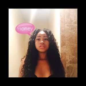 Meet your Posher, Tabitha