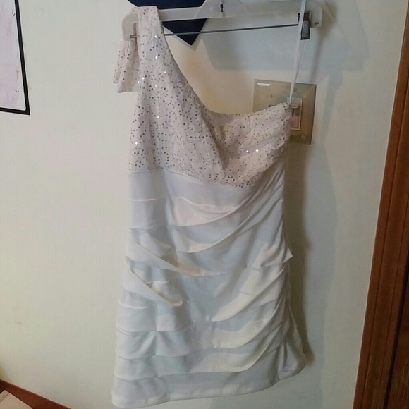 Semi-formal dress