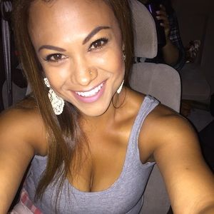 Meet your Posher, Jazmin