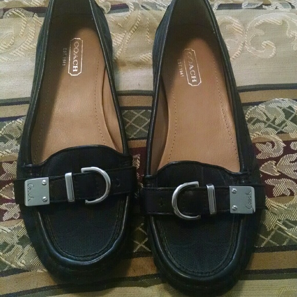 Coach Shoes - Euc coach black flats size 5
