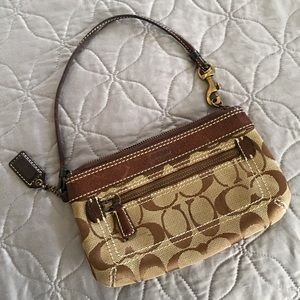 Coach Signature C Jacquard Wristlet