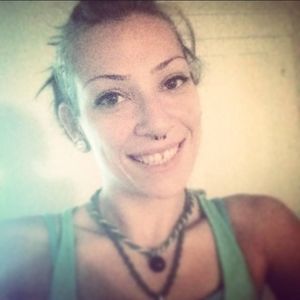 Meet your Posher, Jade