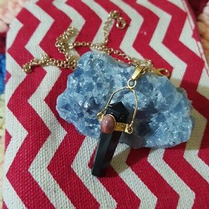 Gemstone pendant