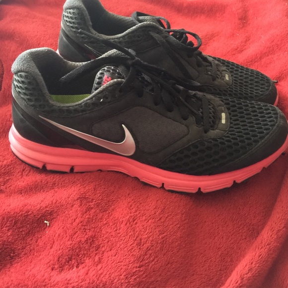 Running shoes