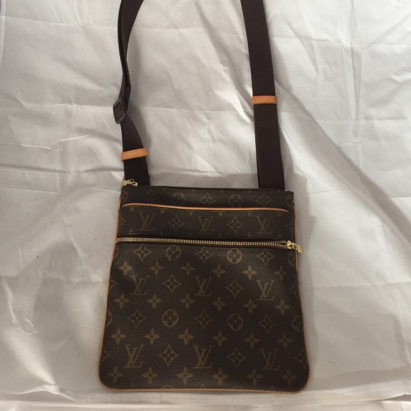 Louis Vuitton Handbags - Louis Vuitton cross body handbag