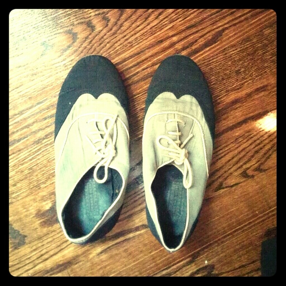 Audrey Horne Shoes