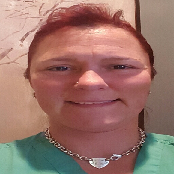Meet your Posher, Sandy
