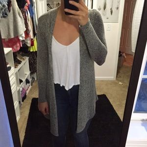 Flowy gray cardigan
