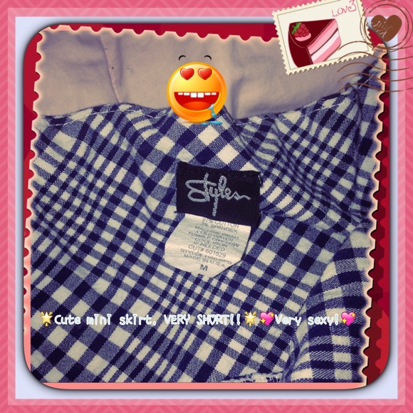 Cute super short skirt - Picture 3 of 3