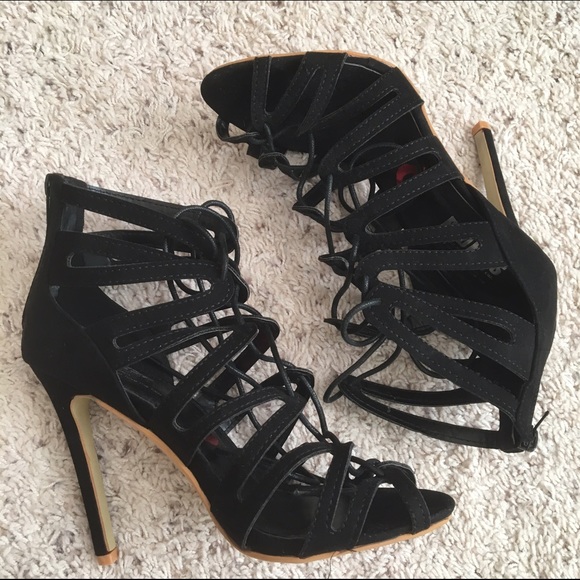 LACE UP HEELS - Picture 2 of 2