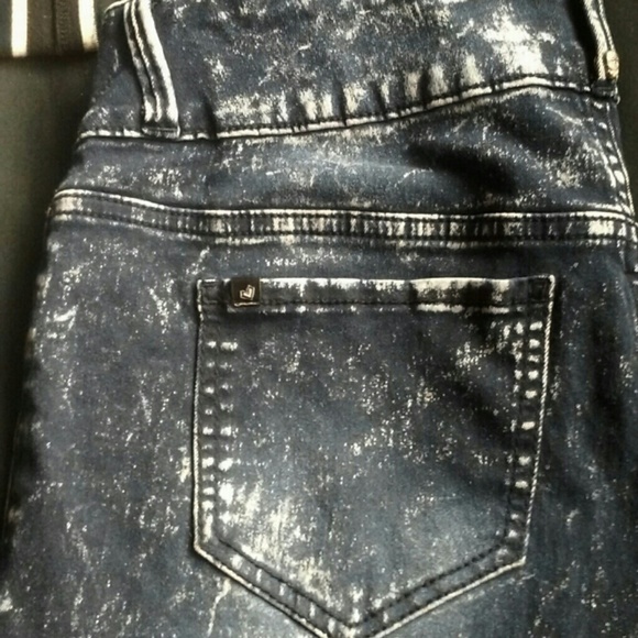 Lovesick skinny jeans