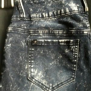 Lovesick skinny jeans