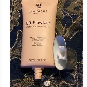 Younique BB Flawless