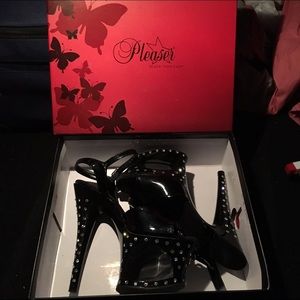 Pleaser dancing heels!