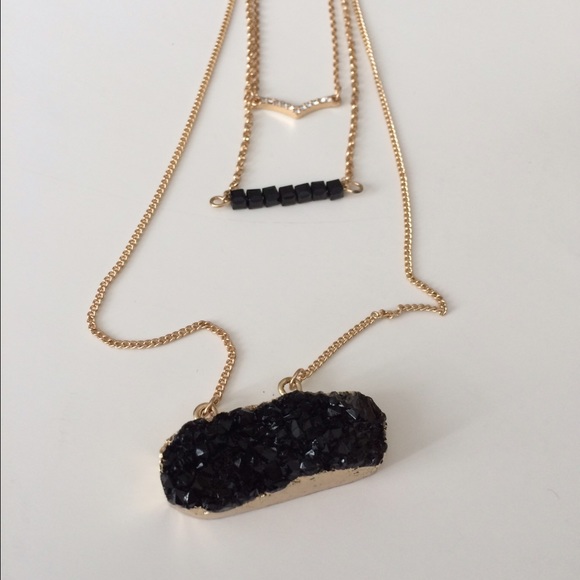 Boutique Jewelry - LAST ONE!! Black druzy necklace