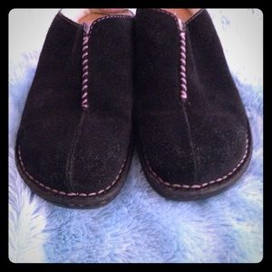 🔽 Weekend Sale🔽Black Ugg Mules Ladies Size 8