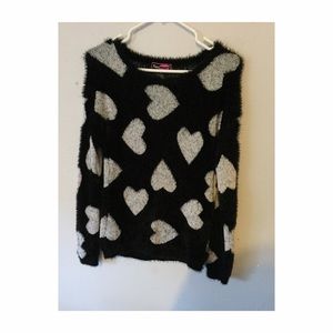 Black heart fluffy sweater