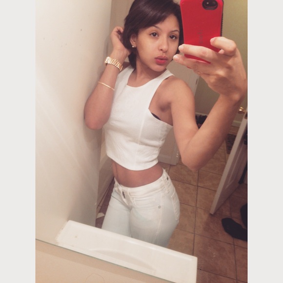 White crop top