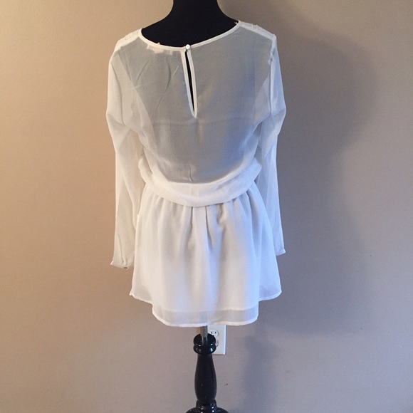 ❌SOLD IN BUNDLE❌ - Picture 4 of 4