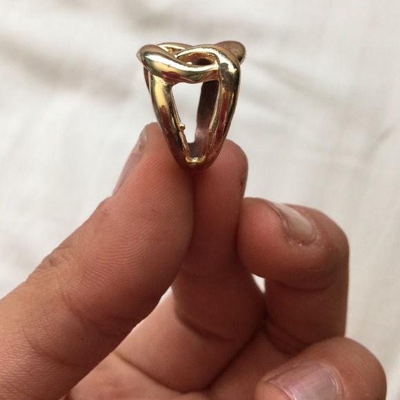 Gold ring - Picture 3 of 4
