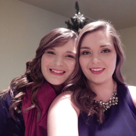 Meet your Posher, Jessica - Picture 1 of 1