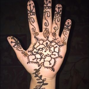 Meet your Posher, Kaitlyn