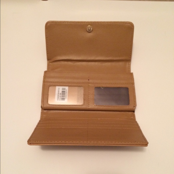 SOLD OUT - Picture 3 of 4