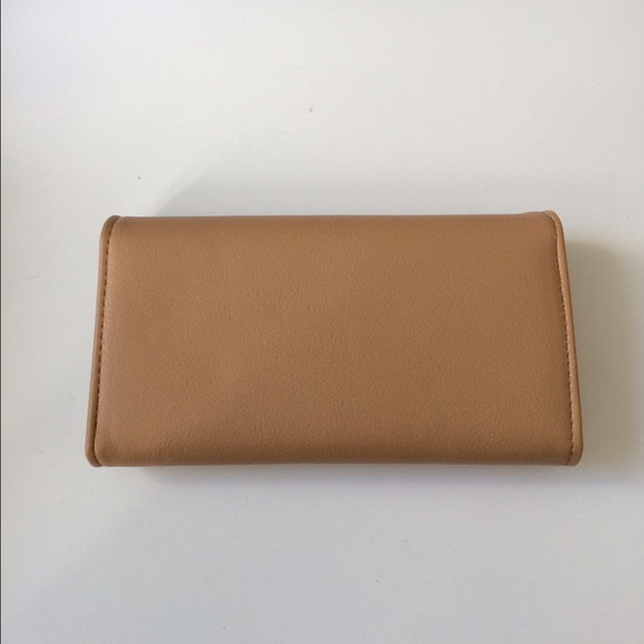 SOLD OUT - Picture 2 of 4