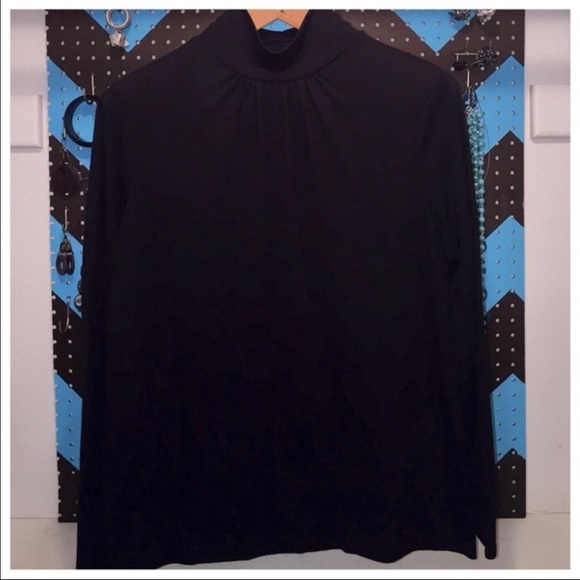 💥REDUCED TODAY ONLY💥Cato Black long sleeve