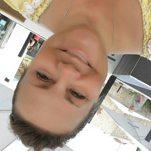 Meet your Posher, Valerie