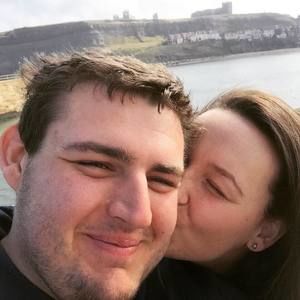 Meet your Posher, Cari